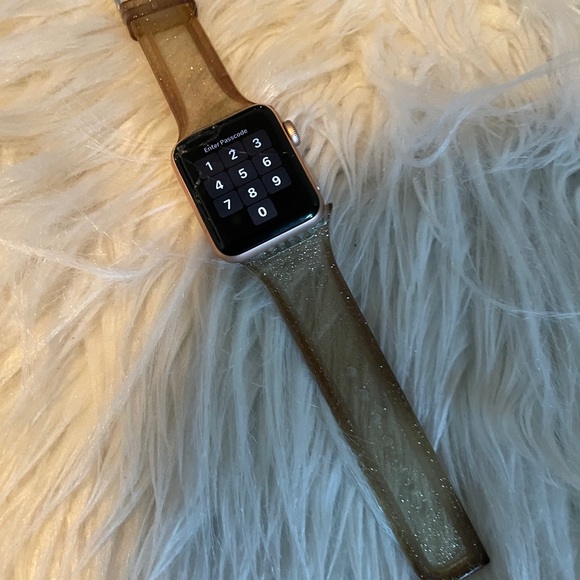 Apple Watch 3 series - Picture 2 of 2